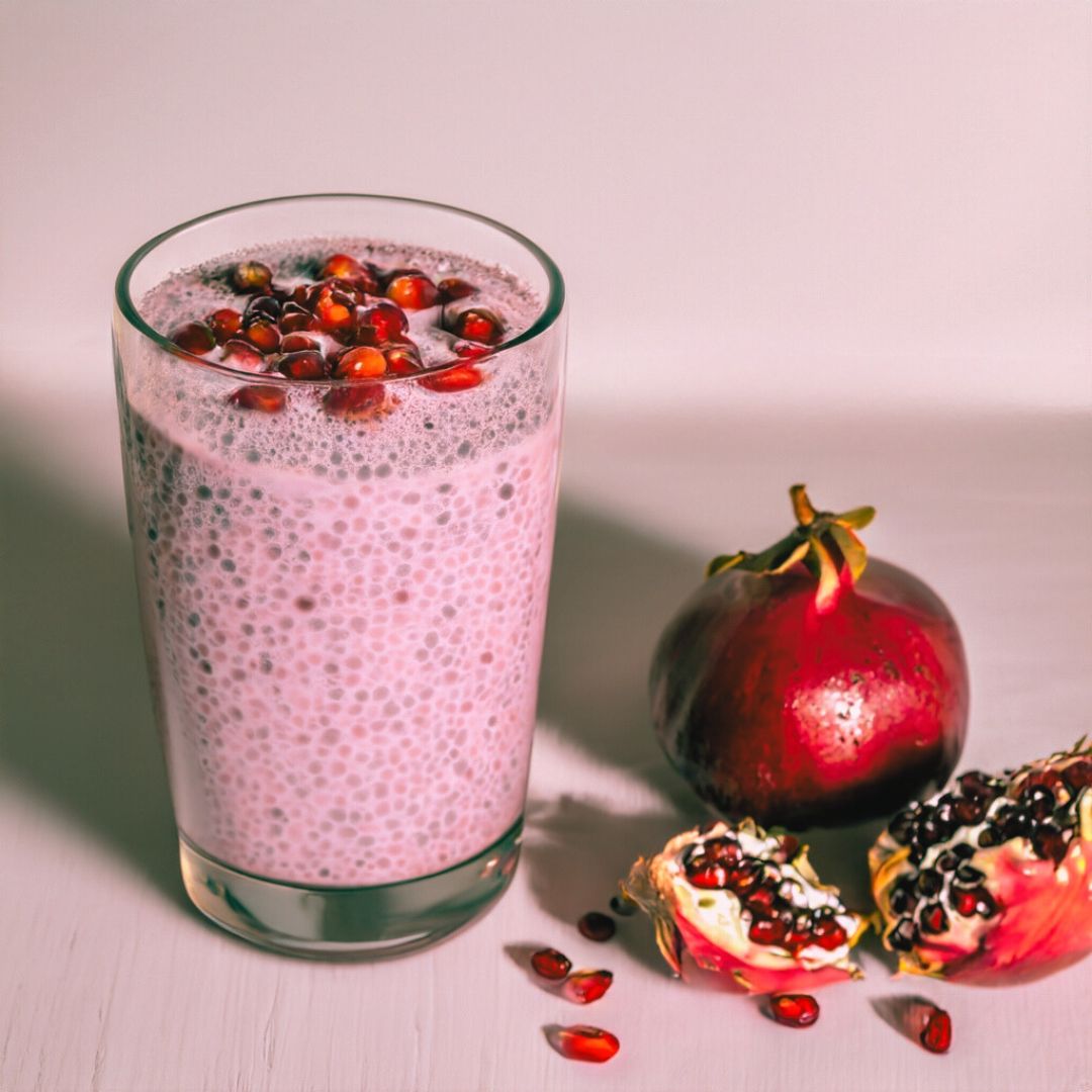 Sweet Honey & Chia Smoothie - XO Jacqui